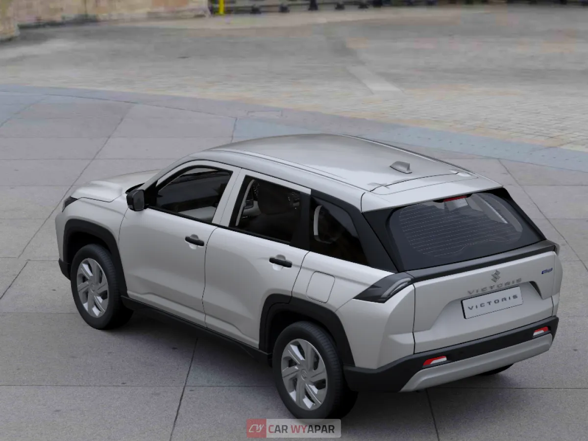 Maruti Victoris LXI CNG